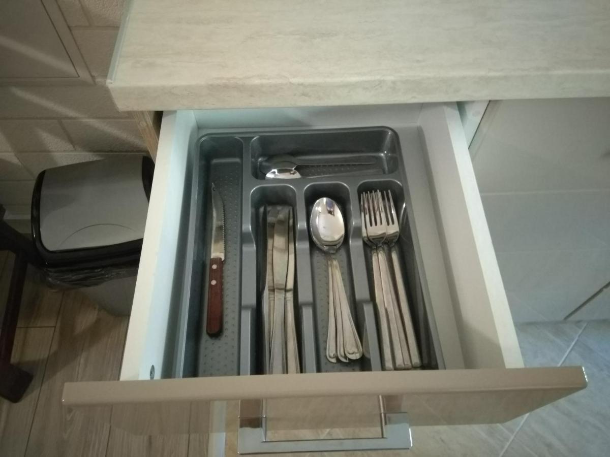 Lera Apartment ブルガス エクステリア 写真